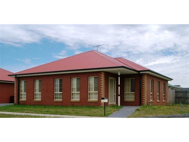 1/28 Fremantle Road, Sunbury VIC 3429