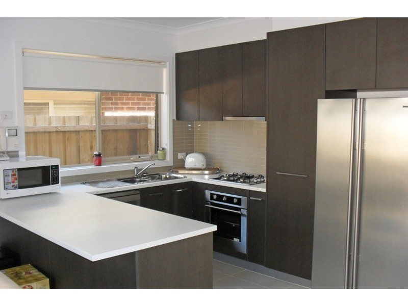 9/14-16 Rodney Street, Gisborne VIC 3437