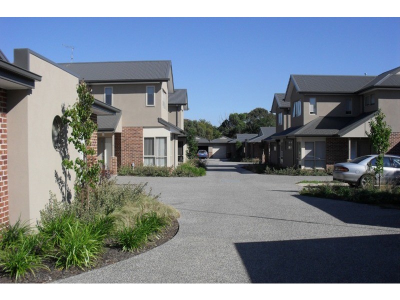 9/14-16 Rodney Street, Gisborne VIC 3437