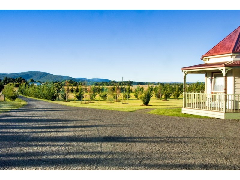 36 Campbell Road, Gisborne VIC 3437