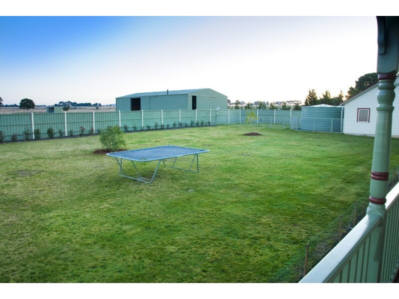 36 Campbell Road, Gisborne VIC 3437