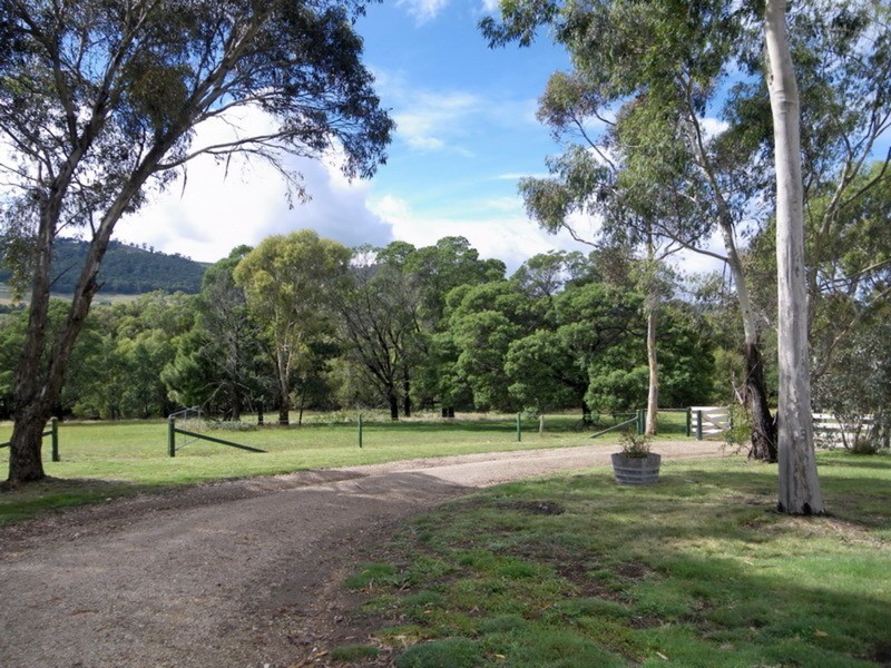 547 Pyalong Road, Lancefield VIC 3435