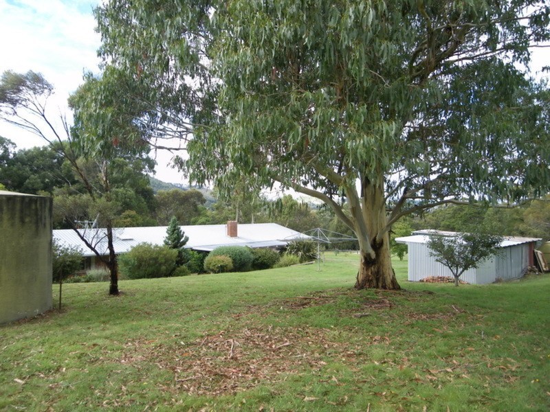 547 Pyalong Road, Lancefield VIC 3435