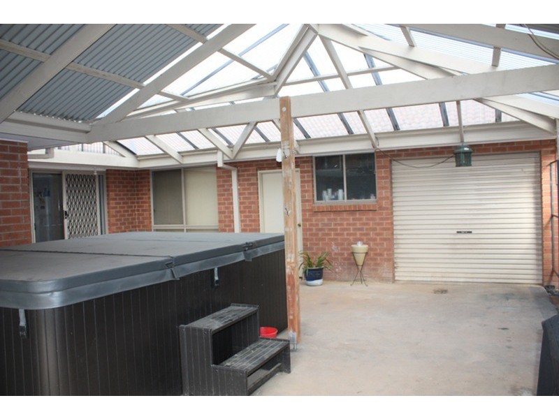 40 Charter Road, Sunbury VIC 3429