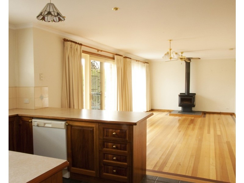 19 Skyline Drive, Gisborne VIC 3437