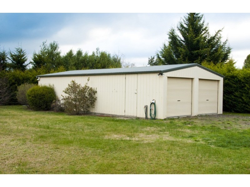 19 Skyline Drive, Gisborne VIC 3437