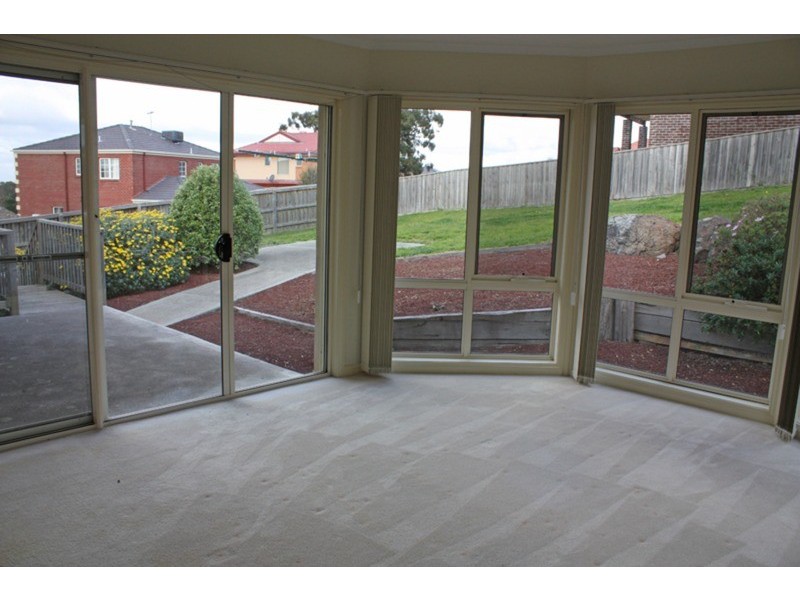 3 Riverview Terrace, Sunbury VIC 3429