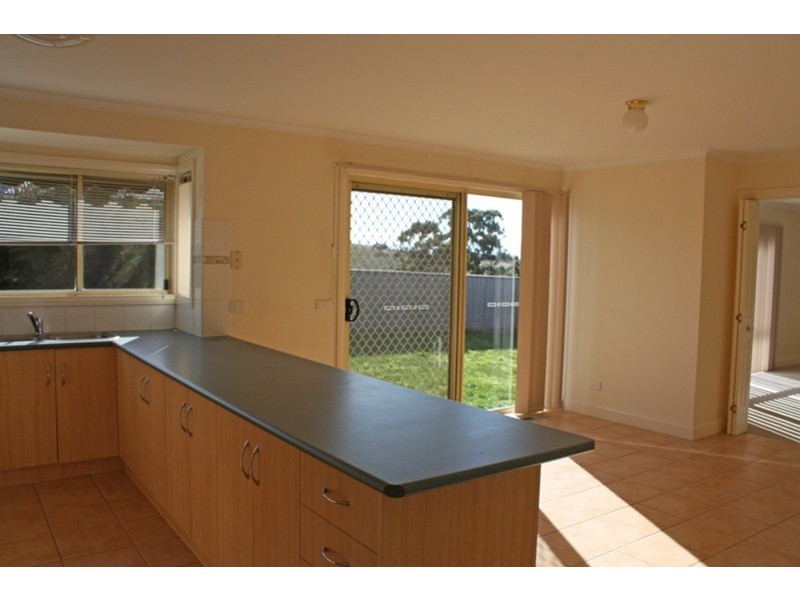 36 Bundanoon Avenue, Sunbury VIC 3429