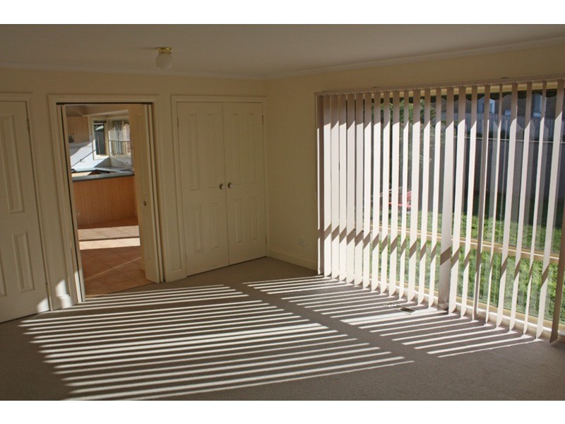 36 Bundanoon Avenue, Sunbury VIC 3429