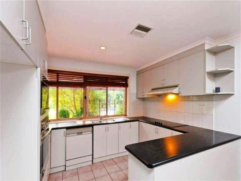 13 Tennyson Court, Sunbury VIC 3429