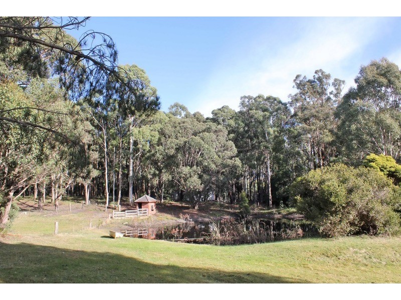 63 Spencer Road, Woodend VIC 3442