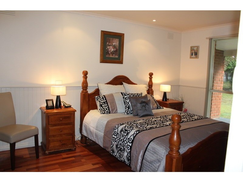 63 Spencer Road, Woodend VIC 3442