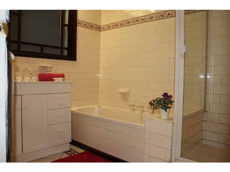 63 Spencer Road, Woodend VIC 3442