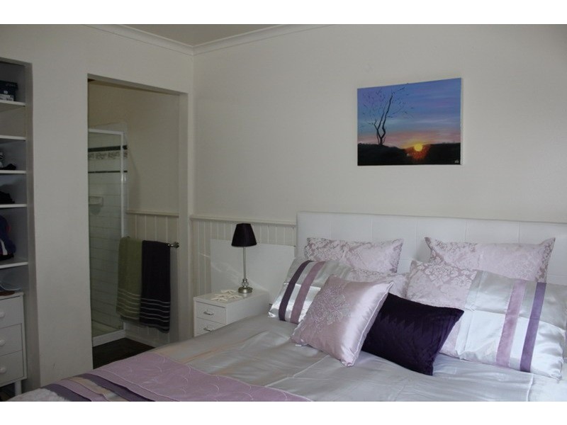 63 Spencer Road, Woodend VIC 3442