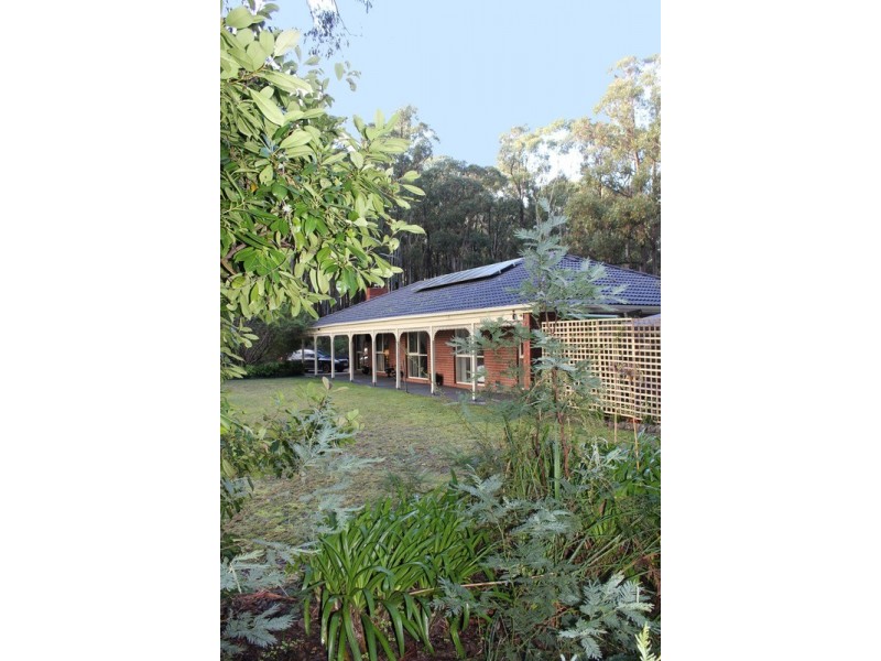 63 Spencer Road, Woodend VIC 3442