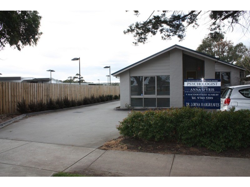 9 Macedon Street, Sunbury VIC 3429