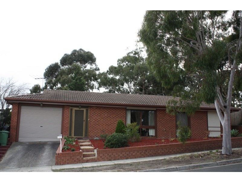 2 Louis Way, Sunbury VIC 3429
