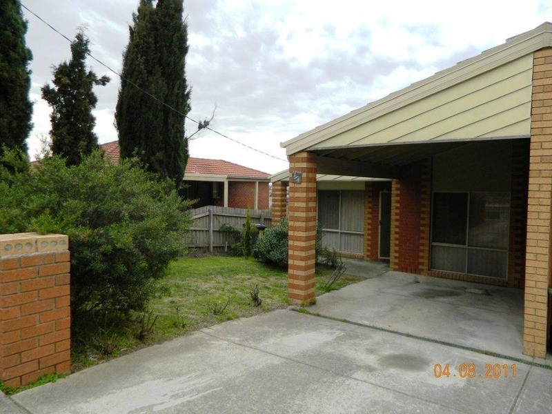 1/4 Wilsons Lane, Sunbury VIC 3429