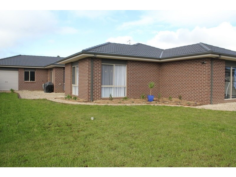 153 Station Road, New Gisborne VIC 3438