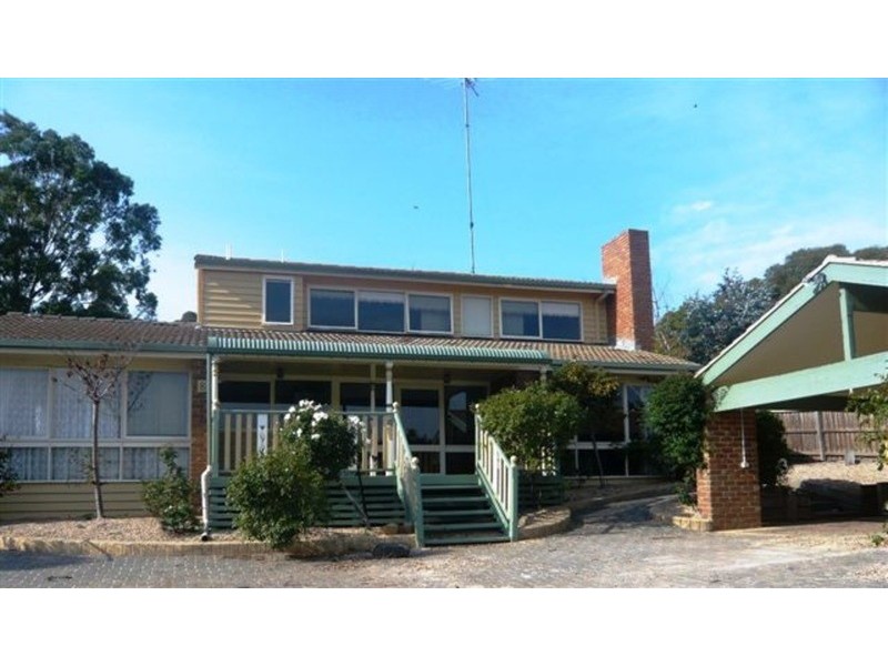8 Trap Street, Bulla VIC 3428