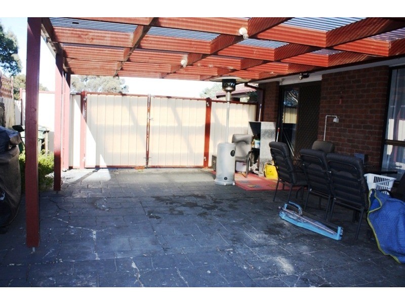 67 Carnoustie Drive, Sunbury VIC 3429