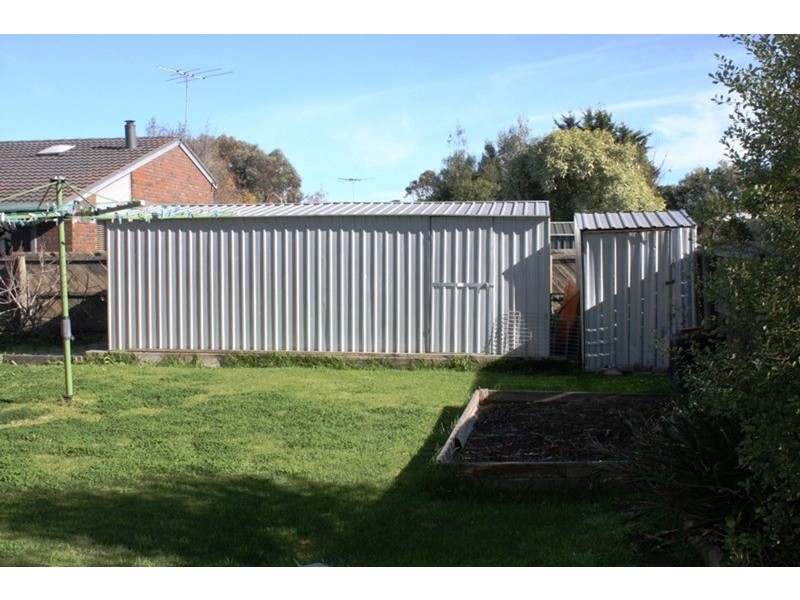 67 Carnoustie Drive, Sunbury VIC 3429