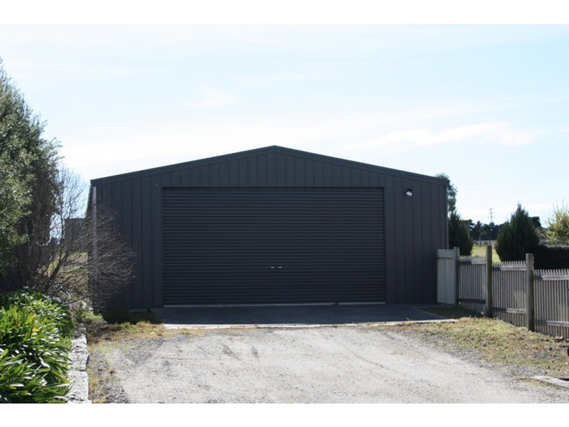 36 Namnan Way, Gisborne South VIC 3437