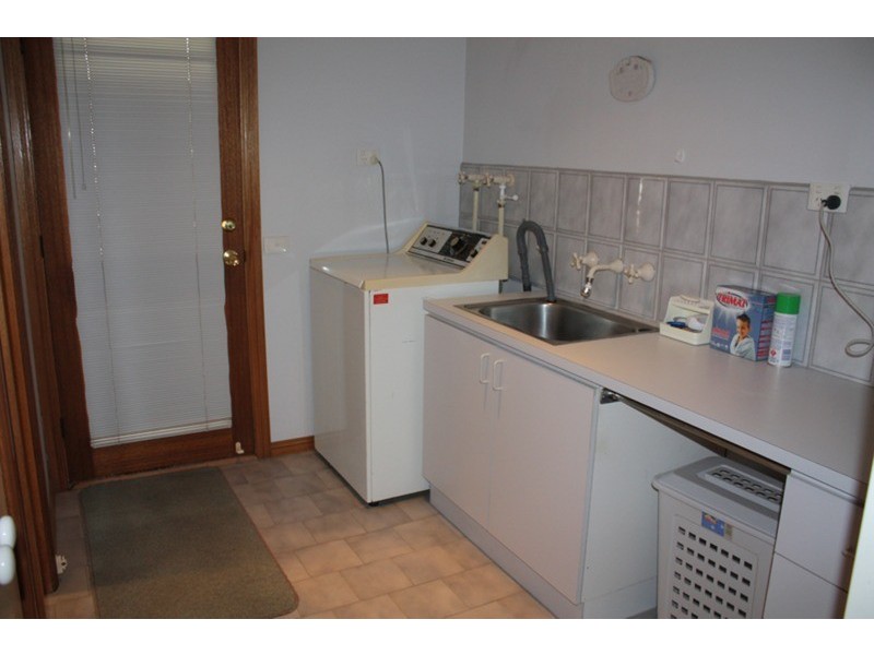 19 Woodstock Close, Sunbury VIC 3429