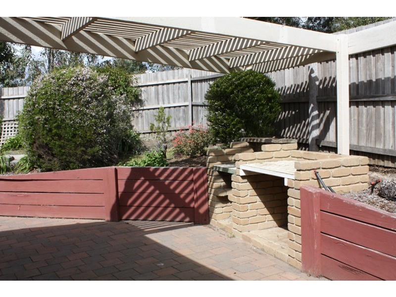 19 Woodstock Close, Sunbury VIC 3429