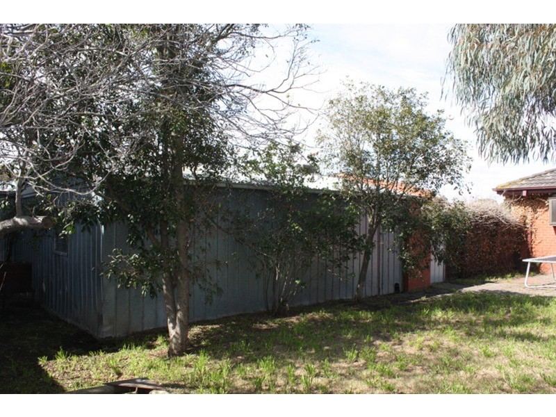 8 Leichardt Street, Sunbury VIC 3429