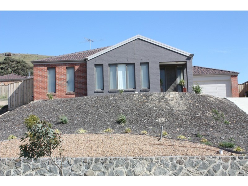 138 Phillip Drive, Sunbury VIC 3429