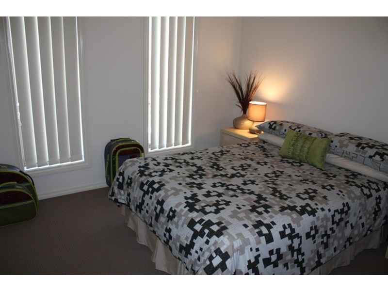 138 Phillip Drive, Sunbury VIC 3429