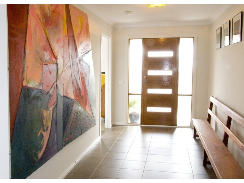 17 Francis Crescent, Gisborne VIC 3437