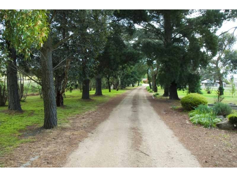 146 Station  Road, New Gisborne VIC 3438