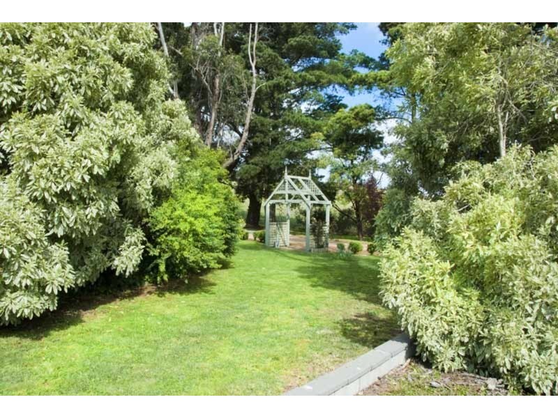 146 Station  Road, New Gisborne VIC 3438