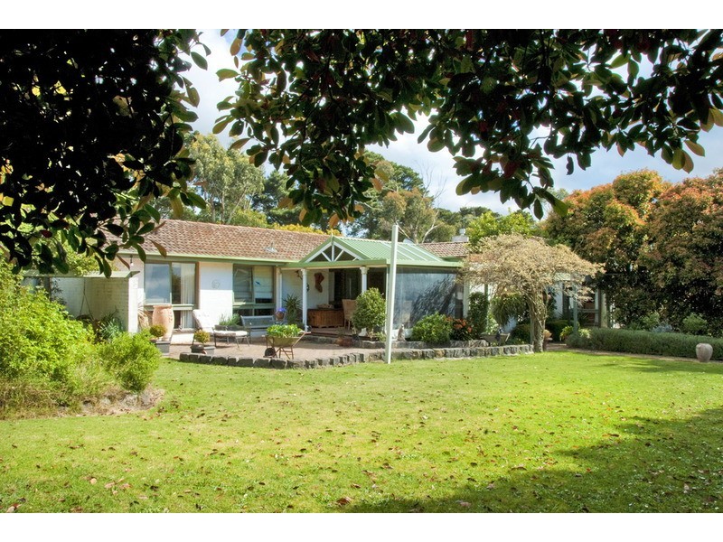 146 Station Road, New Gisborne VIC 3438