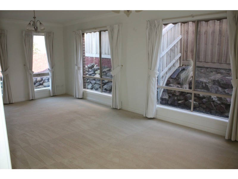 10 Grand Ridge Way, Sunbury VIC 3429