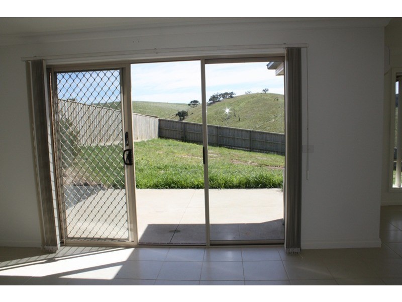 10 Grand Ridge Way, Sunbury VIC 3429