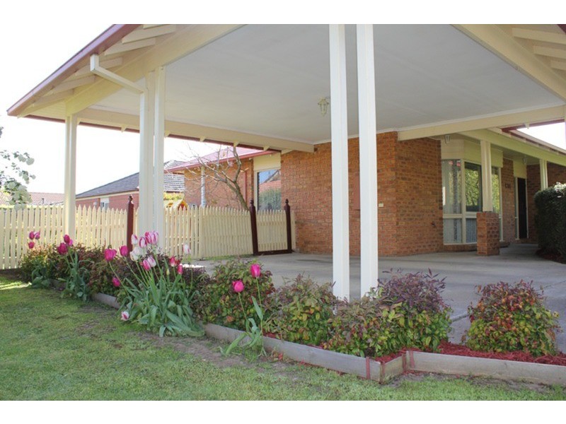 2 Wodalla Grove, Gisborne VIC 3437