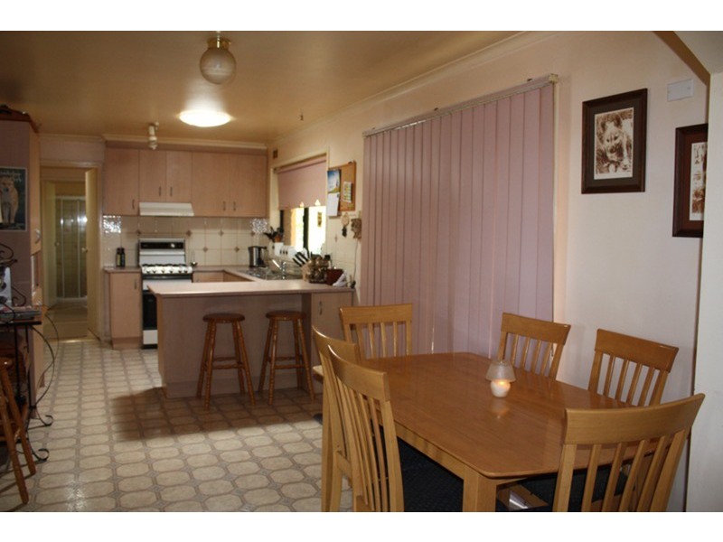 115 Charter Road West, Sunbury VIC 3429