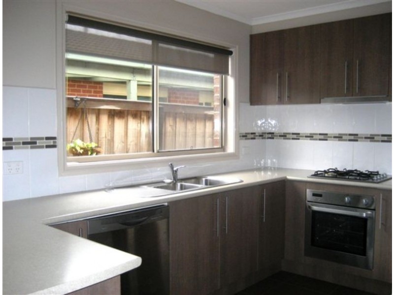 64 Charter Road West, Sunbury VIC 3429