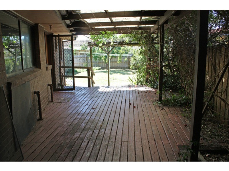 4 Dundas Avenue, Sunbury VIC 3429