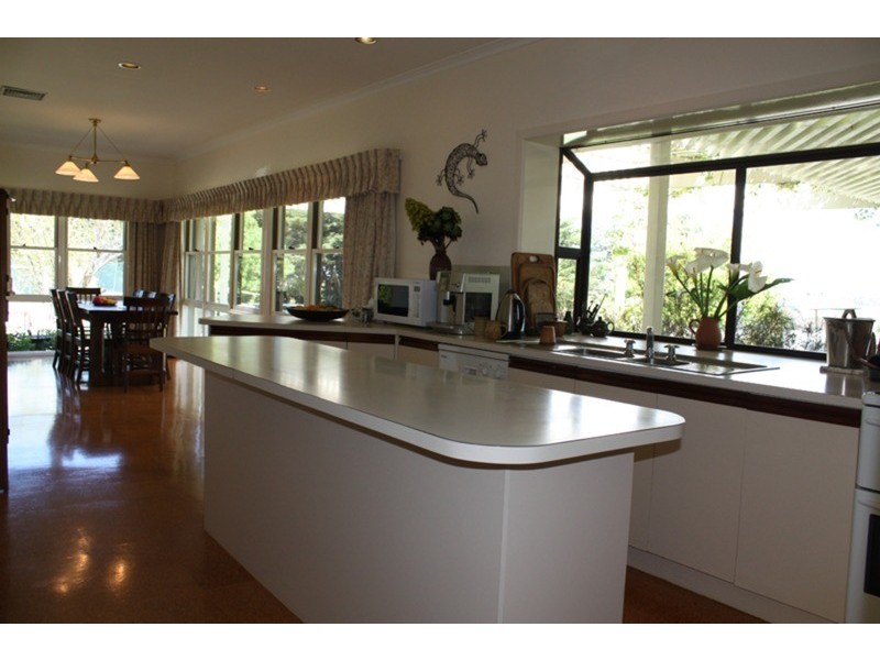 115 St Johns  Road, Bulla VIC 3428