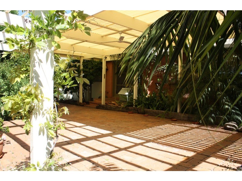 115 St Johns  Road, Bulla VIC 3428