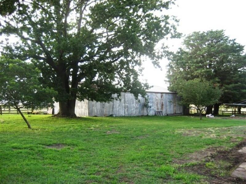 554 Heaths Lane, Clarkefield VIC 3430