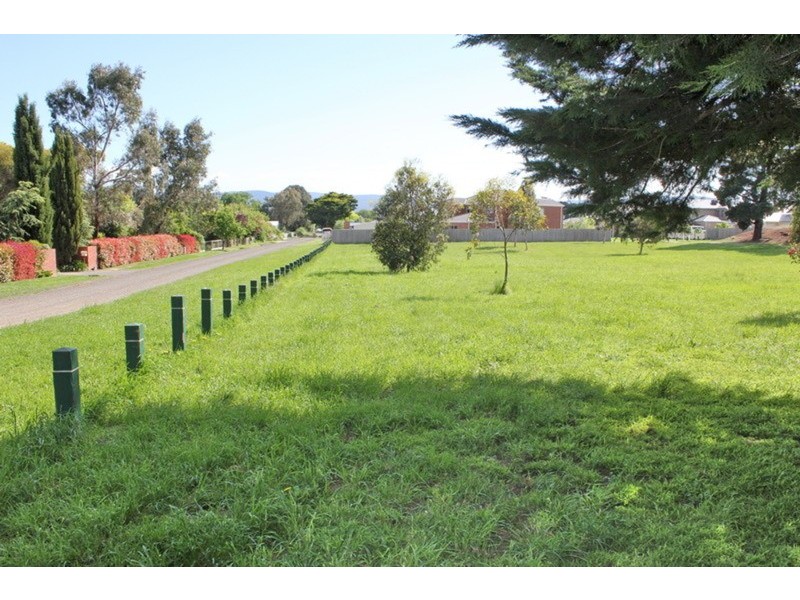 20 Zeal Street, New Gisborne VIC 3438