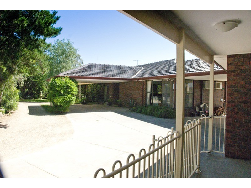 480 Wildwood Road, Wildwood VIC 3429