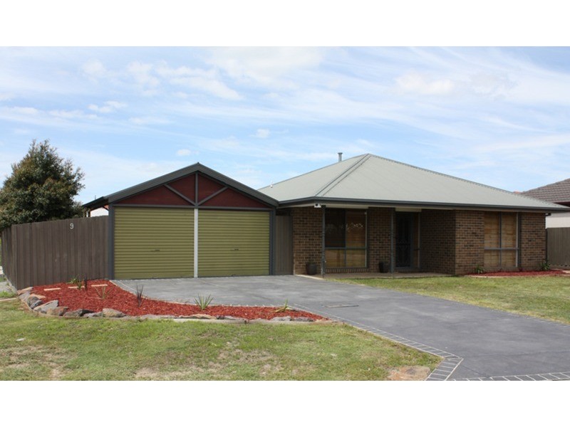 9 Magdalene Court, Sunbury VIC 3429