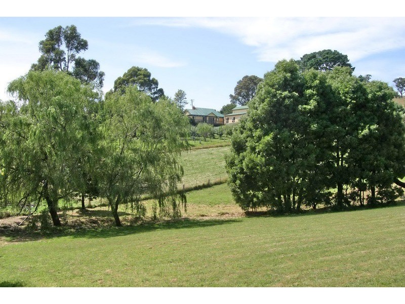 1010 Romsey Road, Hesket VIC 3442