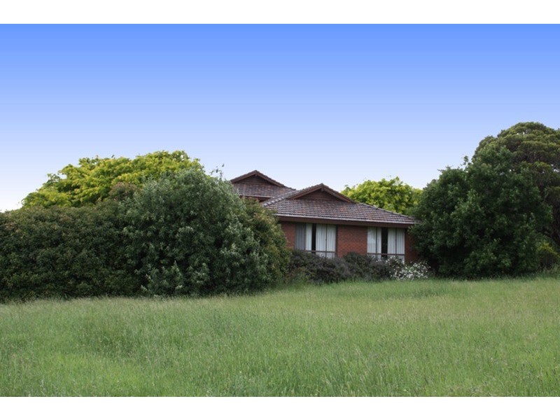10 Balbethan Drive, Sunbury VIC 3429
